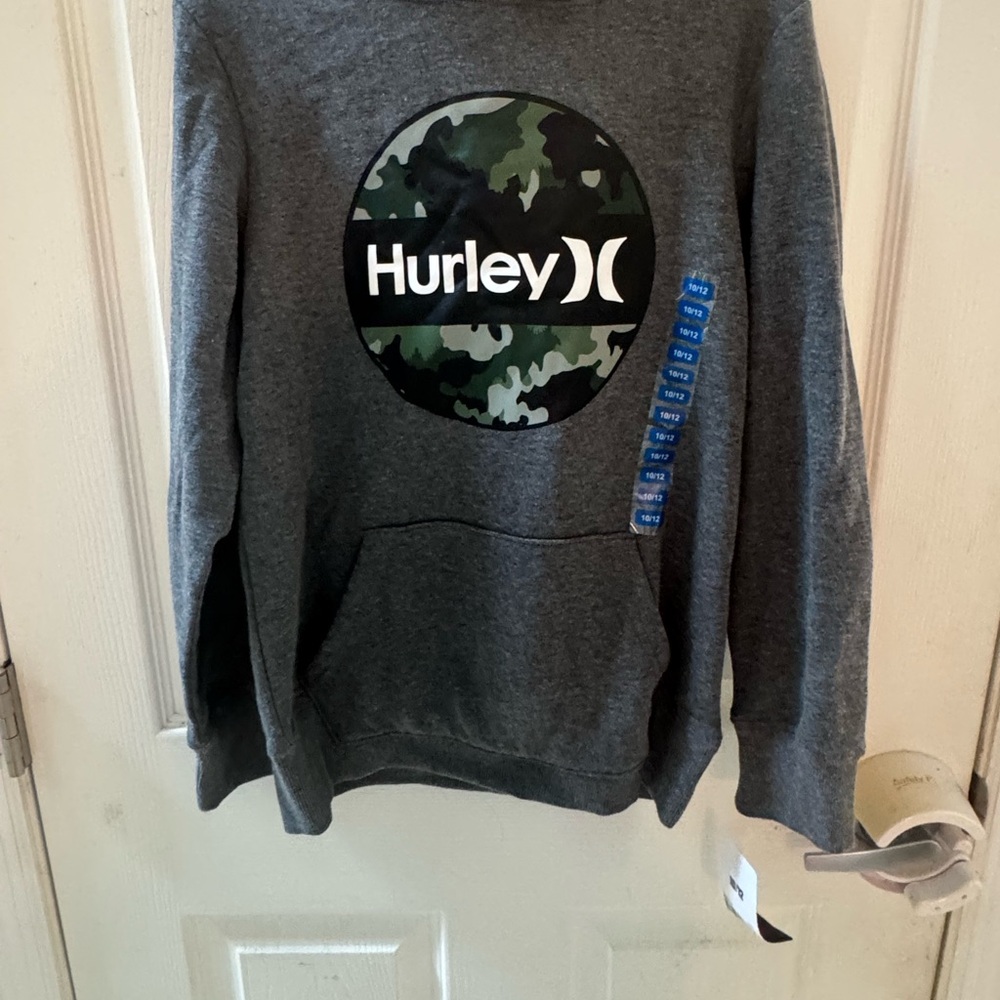 Hurley Gray and Green Crewneck Sweater